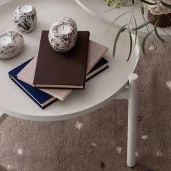 Broste Copenhagen - Turner Beistelltisch, Ø 70 X H 48 Cm, Grau 14 Broste Copenhagen - Turner Beistelltisch, Ø 70 X H 48 Cm, Grau -Broste Copenhagen Broste Copenhagen AW21 Ambiente 30