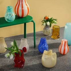 Broste Copenhagen - Ada Stripe Vase, H 37 Cm, Hellblau 15 Broste Copenhagen - Ada Stripe Vase, H 37 Cm, Hellblau -Broste Copenhagen Broste Copenhagen Ada Crossstripe Vase Ambiente 2