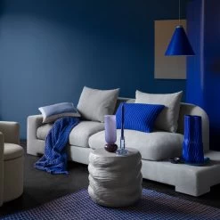 Broste Copenhagen - Earthernware Beistelltisch, Ø 44 X 42 Cm, Astral Aura Dark Blue 9 Broste Copenhagen - Earthernware Beistelltisch, Ø 44 X 42 Cm, Astral Aura Dark Blue -Broste Copenhagen Broste Copenhagen Earthernware Beistelltisch Ambiente 2 1