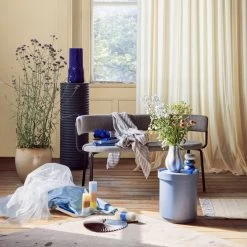 Broste Copenhagen - Magny Vase, H 23,5 Cm, Dunkelblau -Broste Copenhagen Broste Copenhagen Ninna Beistelltisch Ambiente 1 1