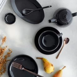 Broste Copenhagen - Nordic Coal Becher Mit Henkel, 45 Cl 16 Broste Copenhagen - Nordic Coal Becher Mit Henkel, 45 Cl -Broste Copenhagen Broste Copenhagen Nordic Coal Ambiente 4