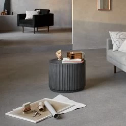 Broste Copenhagen - Wind Sessel, Light Grey 11 Broste Copenhagen - Wind Sessel, Light Grey -Broste Copenhagen Broste Copenhagen Rillo Beistelltisch 56 x H 42 cm charcoal Situation 7