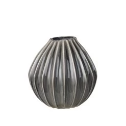 Broste Copenhagen - Wide Vase, Ø 25 X H 25 Cm, Rainy Day 27 Broste Copenhagen - Wide Vase, Ø 25 X H 25 Cm, Rainy Day -Broste Copenhagen Broste Copenhagen Wide Vase 30 x H 30 cm smoked pearl 10