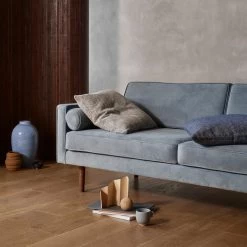 Broste Copenhagen - Wind Sofa L 200 Cm, Trevira Dark Grape 20 Broste Copenhagen - Wind Sofa L 200 Cm, Trevira Dark Grape -Broste Copenhagen Broste Copenhagen Wind Sofa L 200 cm pastel blue Situation 2